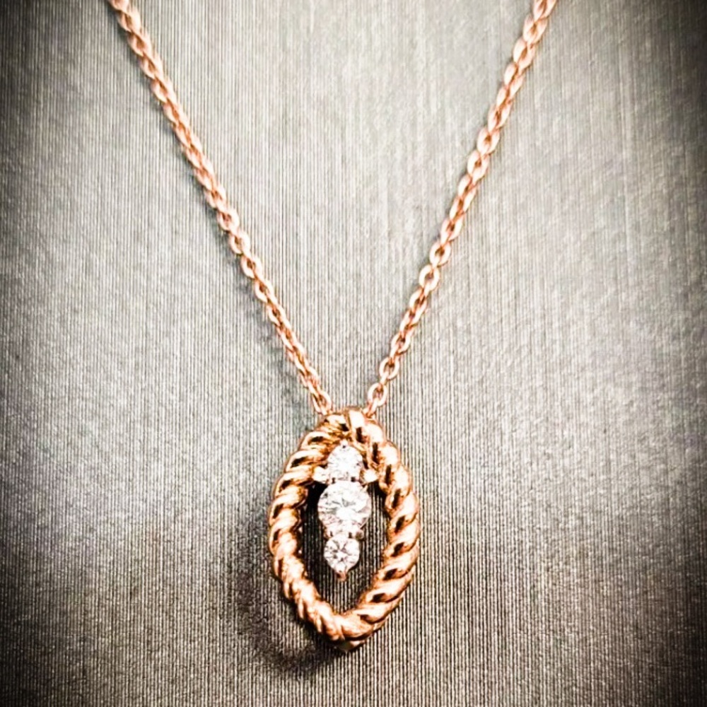 Rose Gold New Barocco Diamond Pendant Necklace